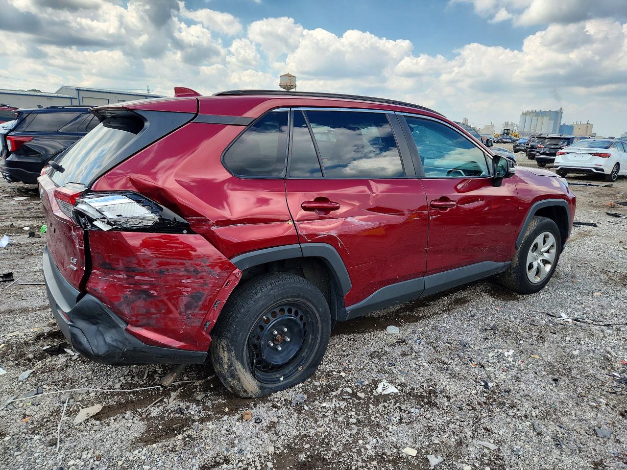 2019 TOYOTA RAV4 LE — снимка 3