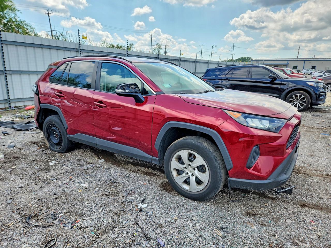 2019 TOYOTA RAV4 LE — снимка 4