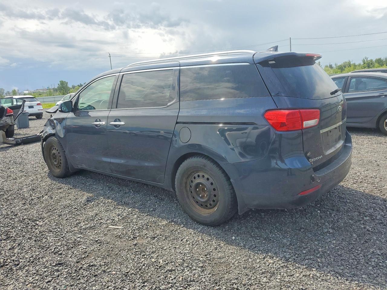 2016 KIA SEDONA SX — снимка 2