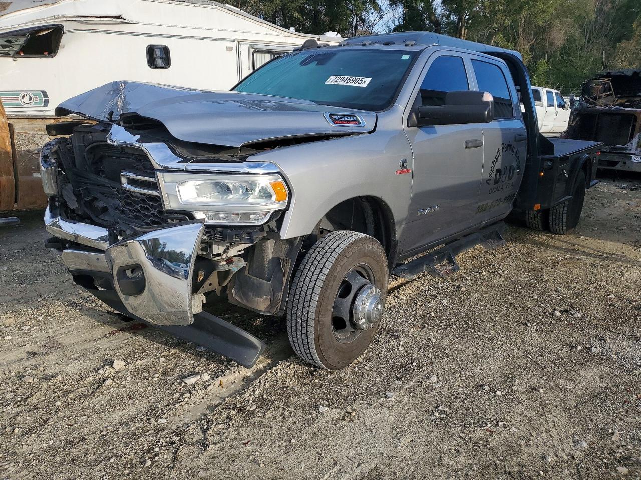 2019 RAM 3500 — снимка 2