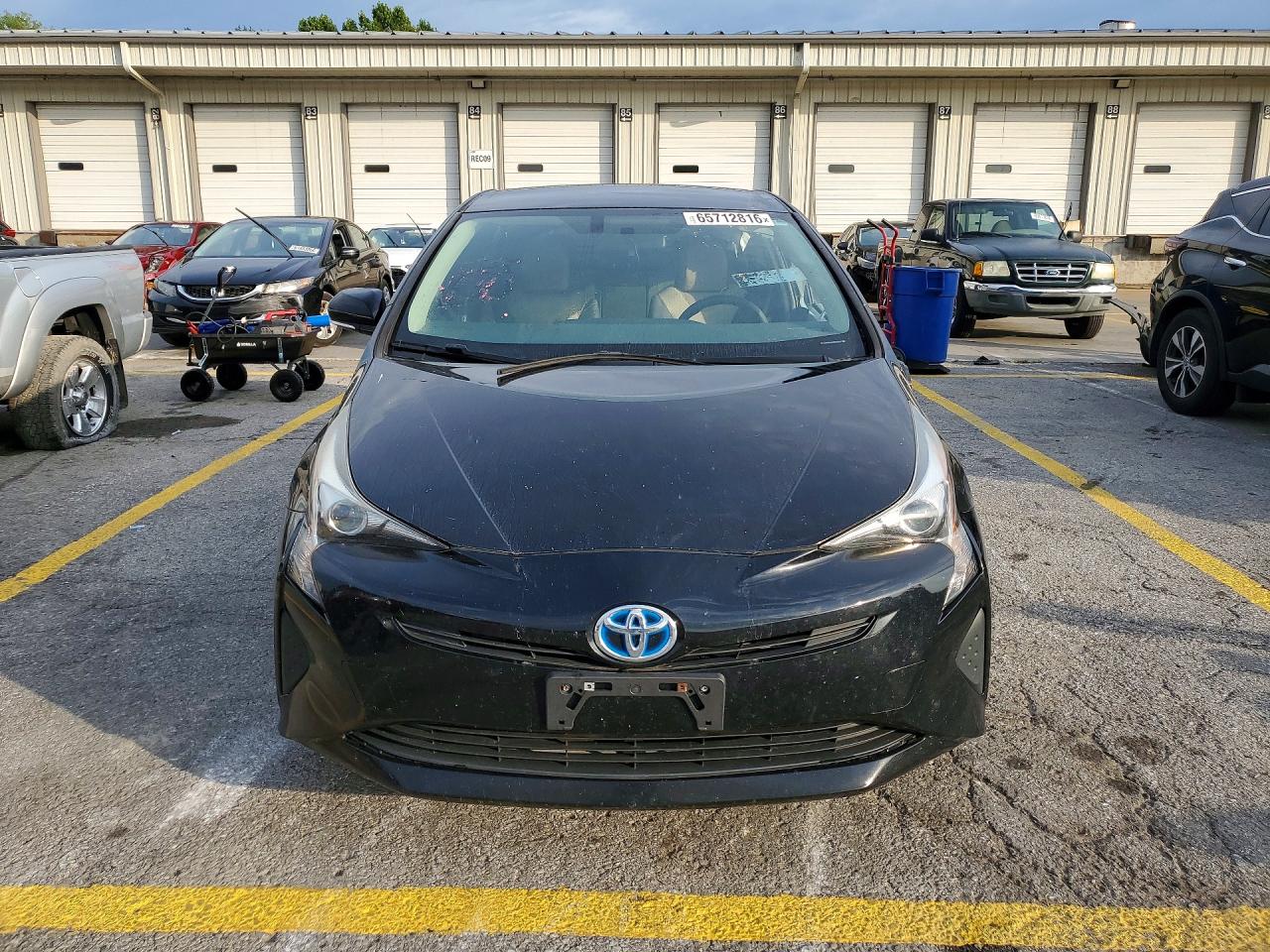 2016 TOYOTA PRIUS TWO ECO — снимка 5