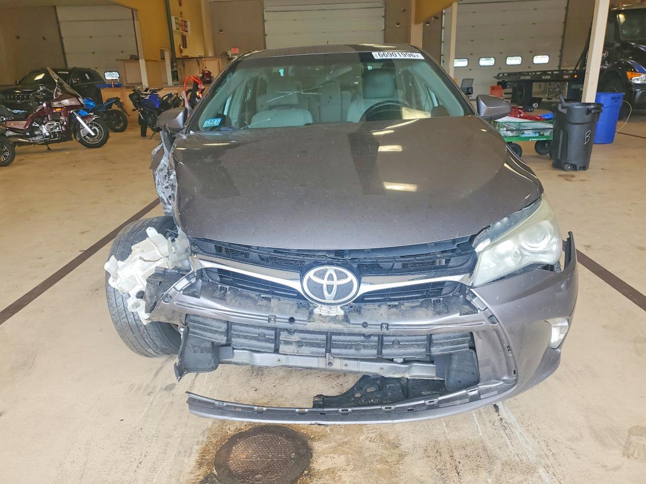2015 TOYOTA CAMRY LE — снимка 5