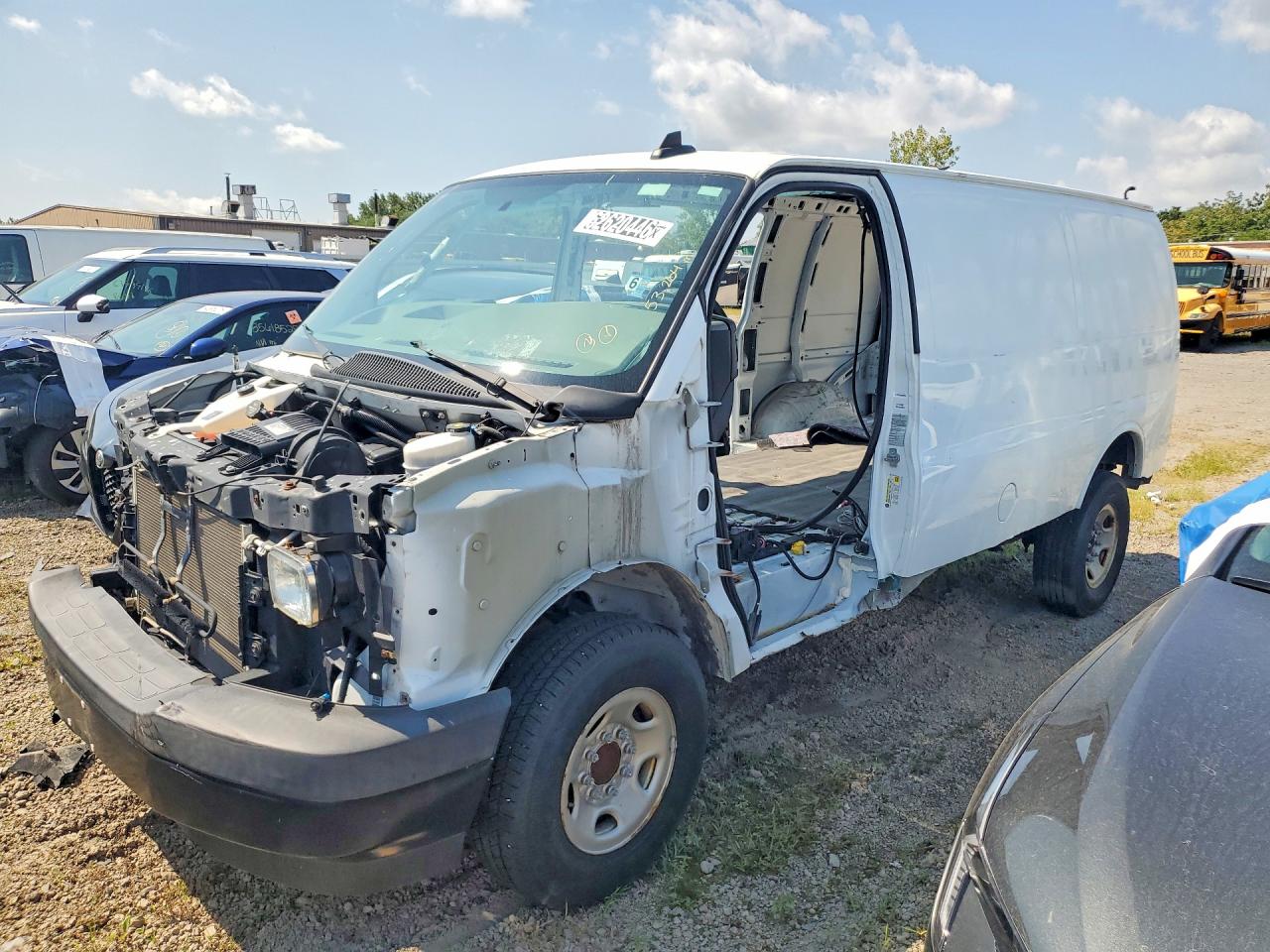 2017 CHEVROLET EXPRESS G2500