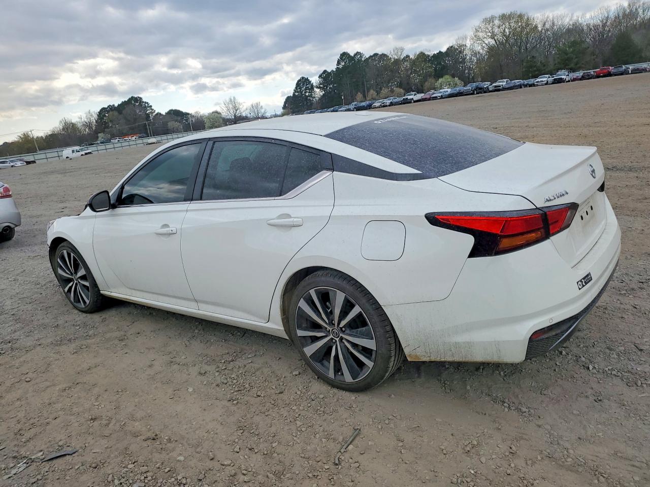 2021 NISSAN ALTIMA 2.5 SR — снимка 2