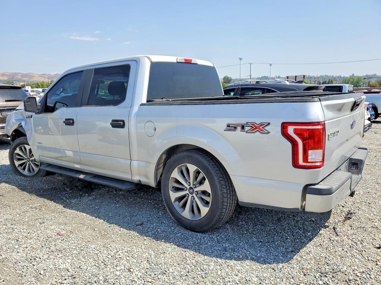 2017 FORD F150 SUPERCREW — снимка 2