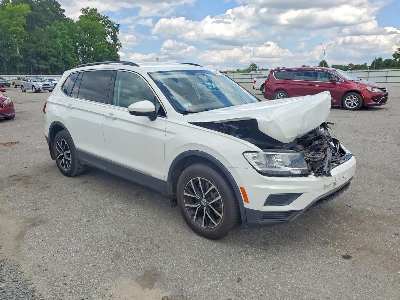 2021 VOLKSWAGEN TIGUAN SE — снимка 4