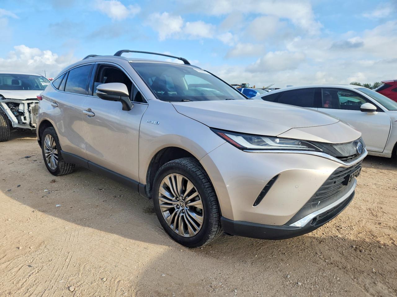 2021 TOYOTA VENZA XLE — снимка 4