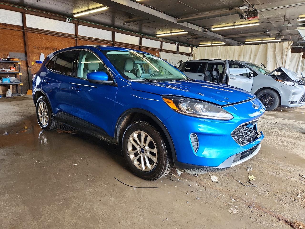 2021 FORD ESCAPE SE — снимка 4