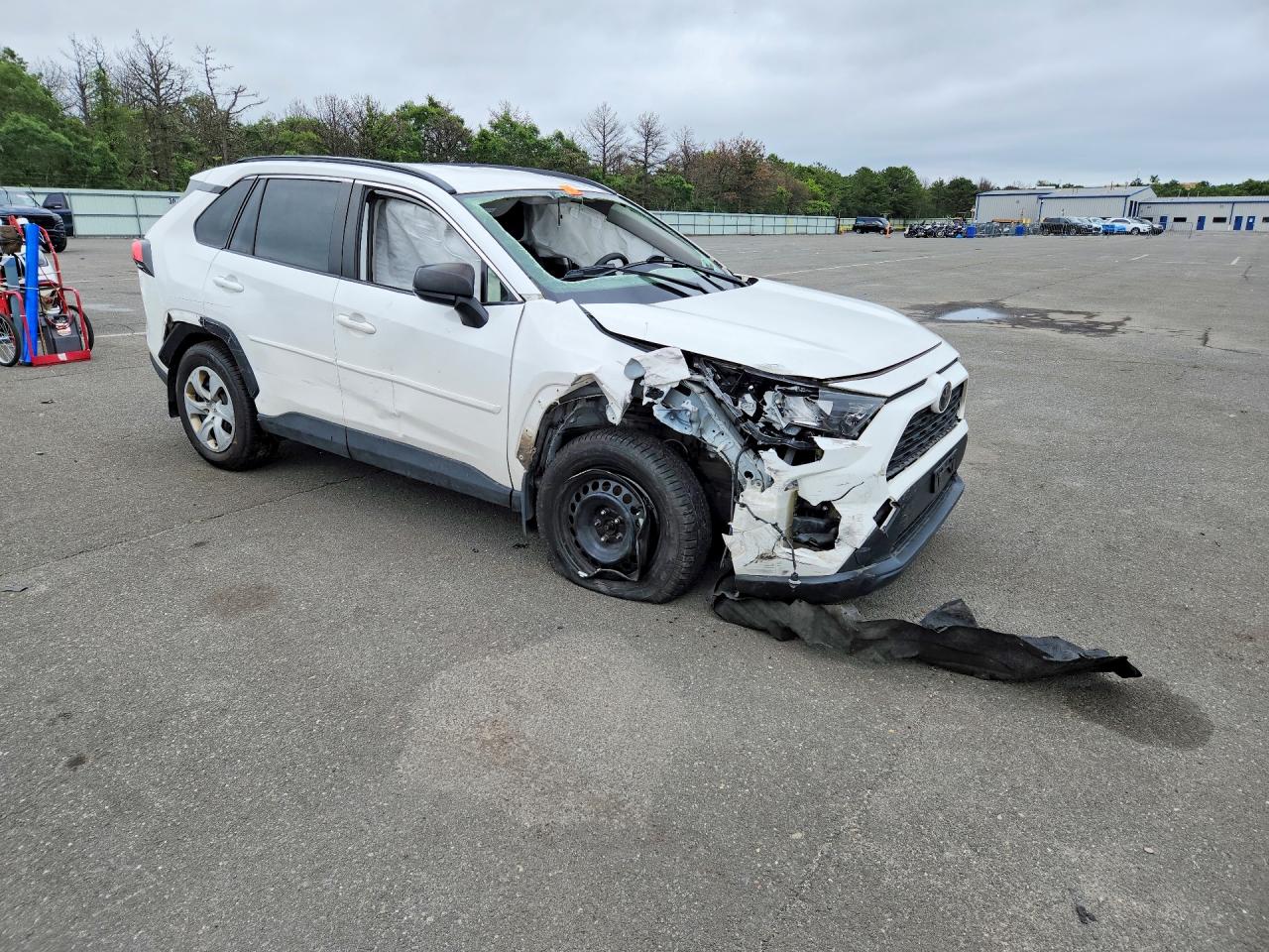 2019 TOYOTA RAV4 LE — снимка 4