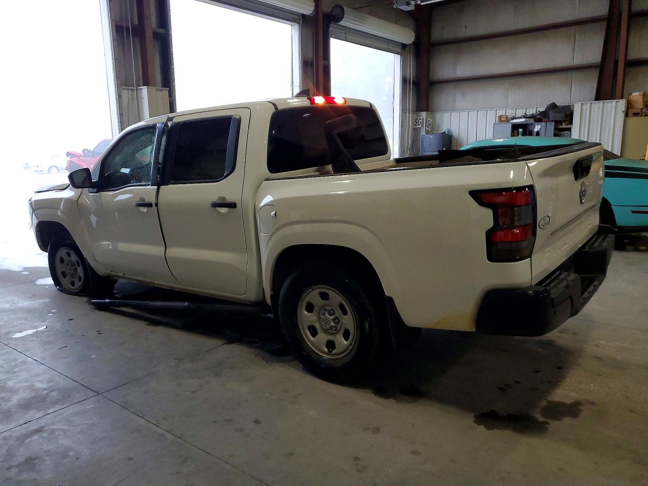 2024 NISSAN FRONTIER S — снимка 2