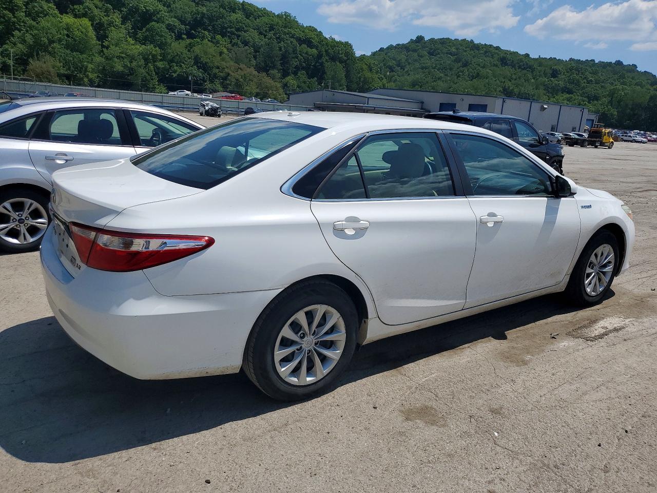 2015 TOYOTA CAMRY HYBRID LE — снимка 3