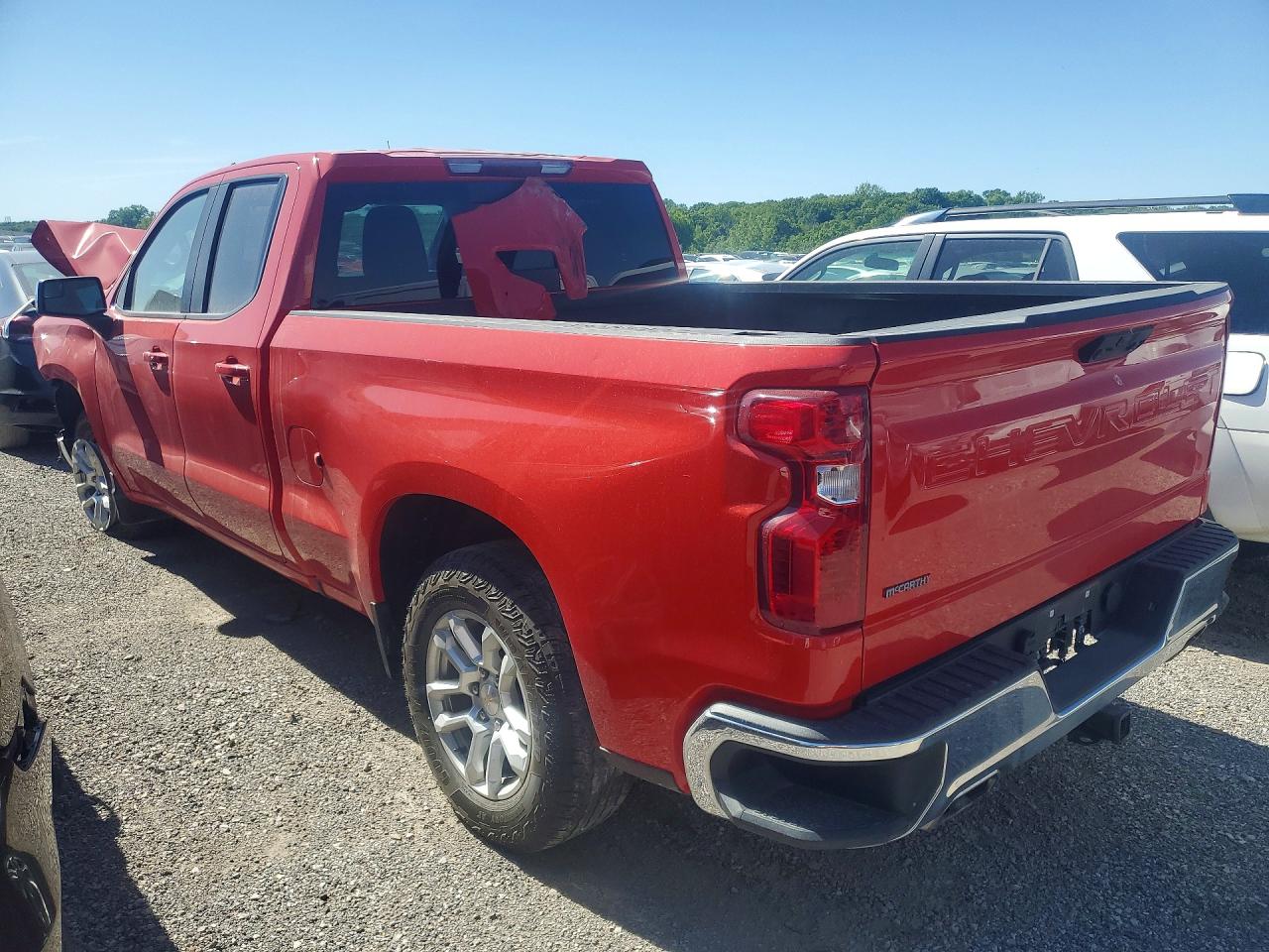 2024 CHEVROLET SILVERADO K1500 LT — снимка 2