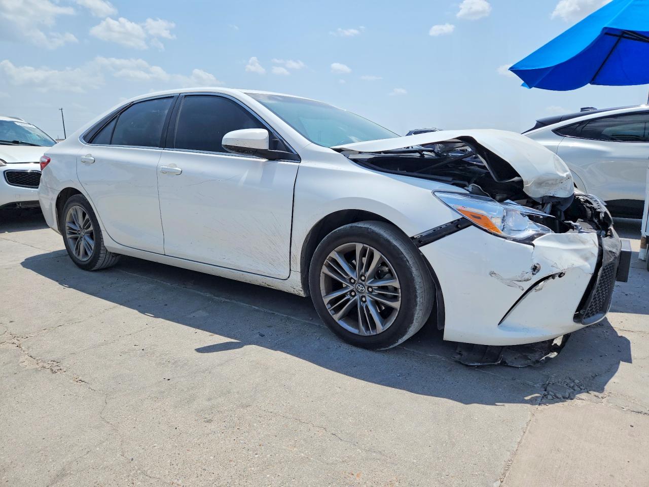 2017 TOYOTA CAMRY SE — снимка 4