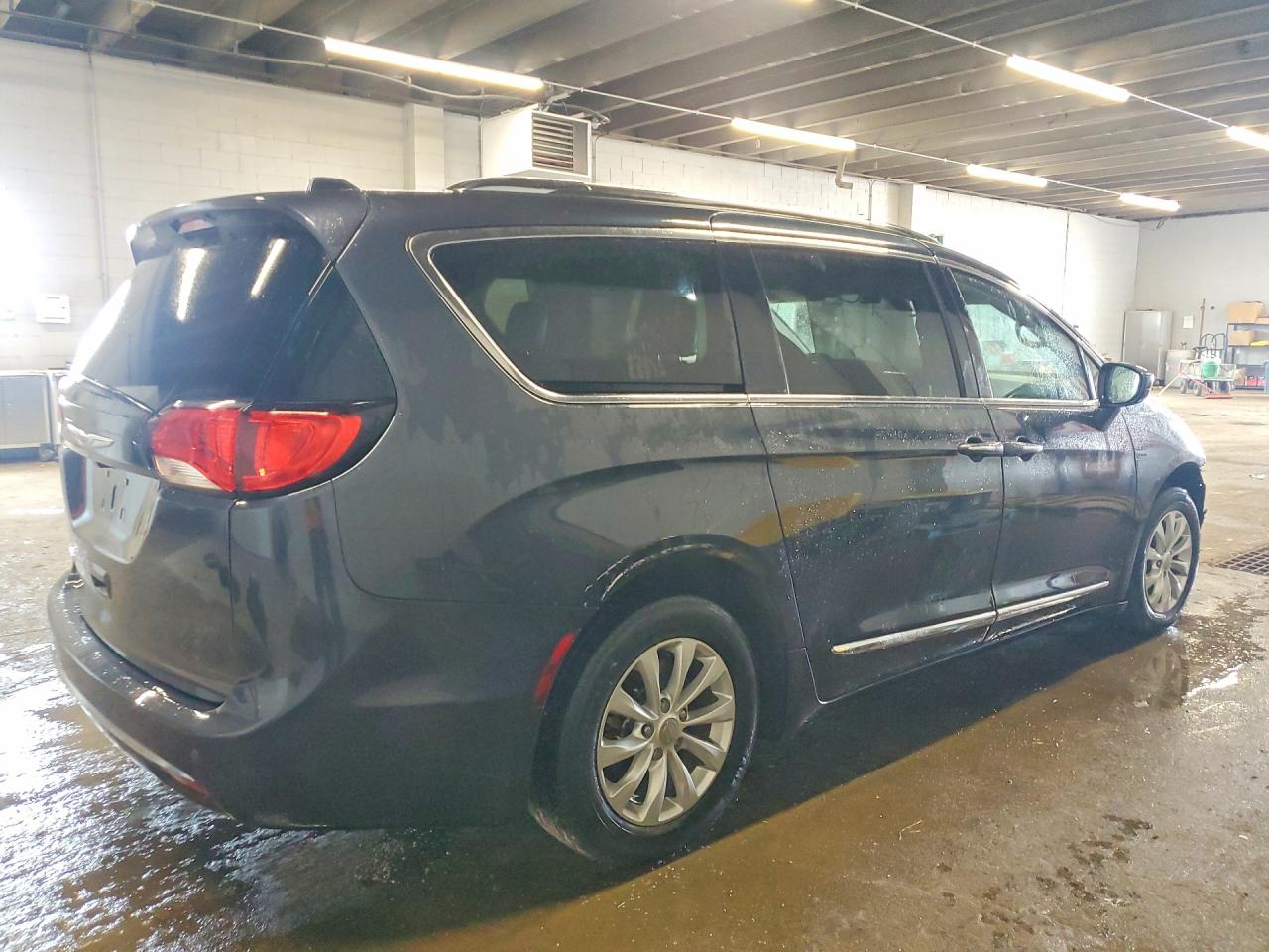2020 CHRYSLER PACIFICA TOURING L — снимка 3