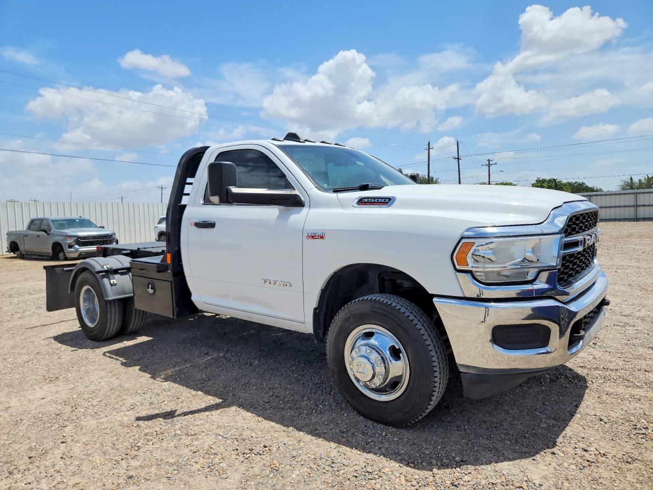2019 RAM 3500 — снимка 4