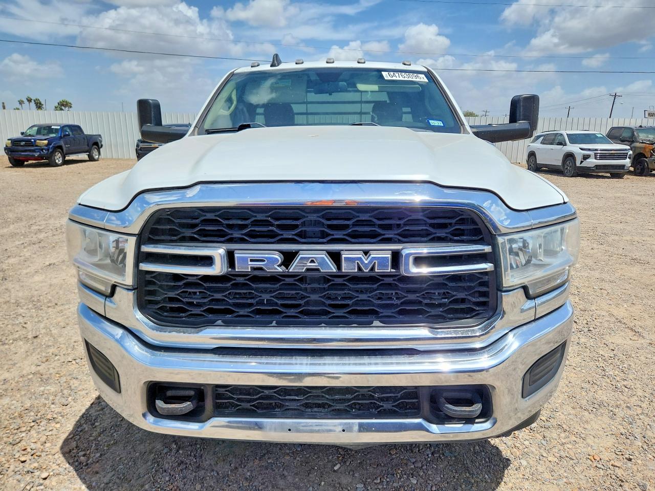 2019 RAM 3500 — снимка 5