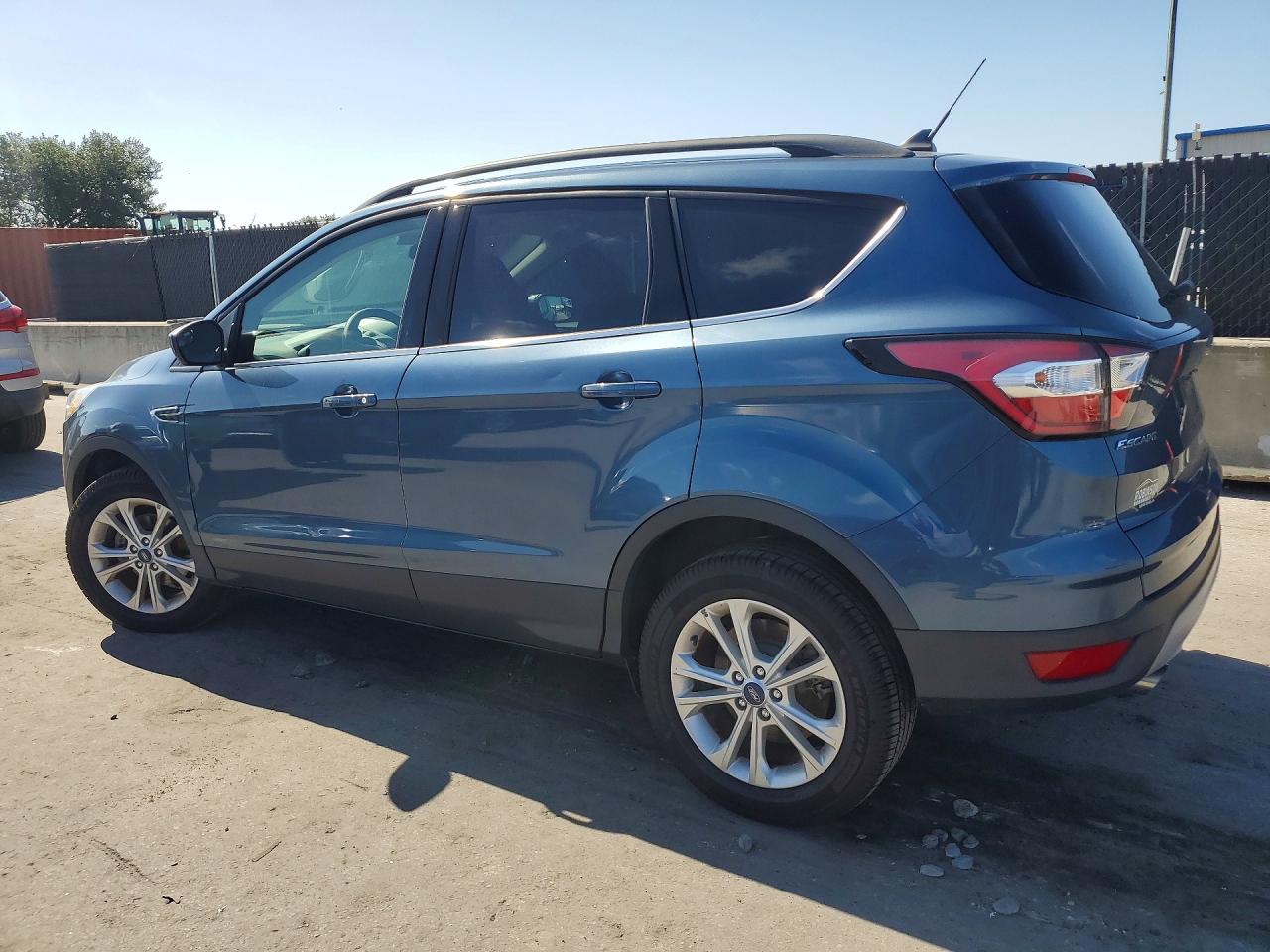 2018 FORD ESCAPE SE — снимка 2