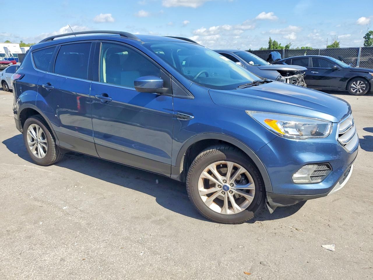 2018 FORD ESCAPE SE — снимка 4