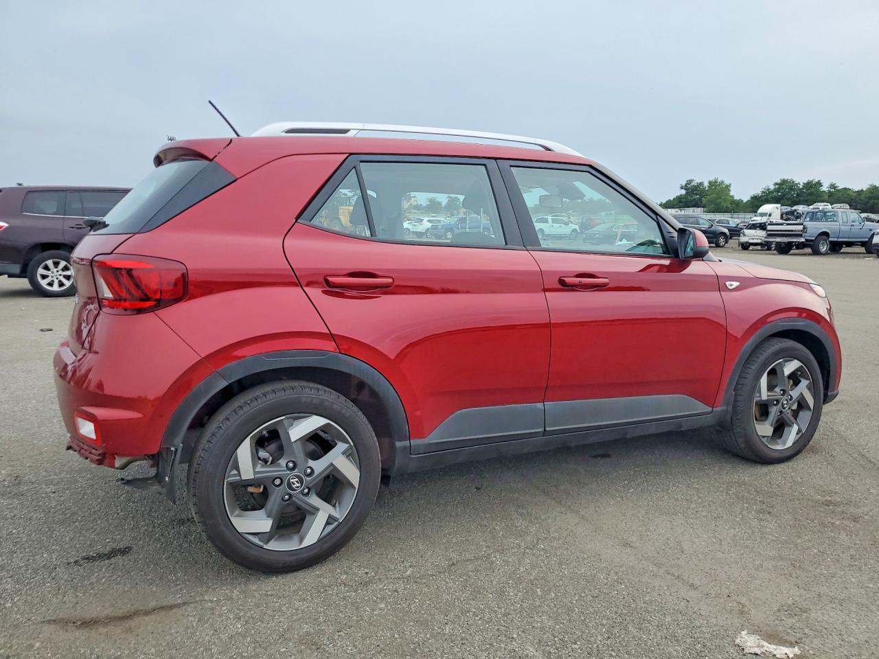 2024 HYUNDAI VENUE SEL — снимка 3