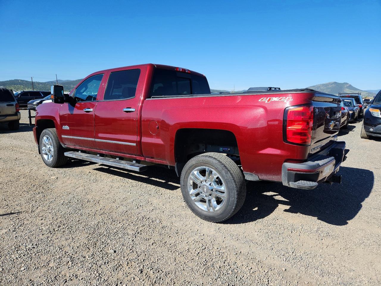 2015 CHEVROLET SILVERADO K2500 HIGH COUNTRY — снимка 2