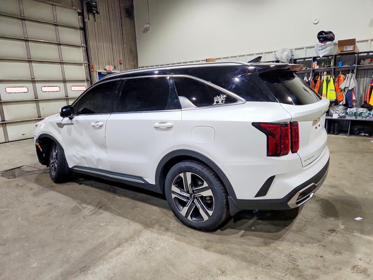 2023 KIA SORENTO SXP — снимка 2
