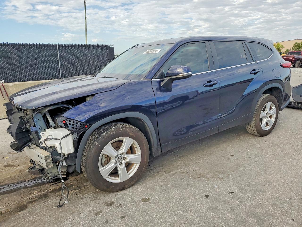 2023 TOYOTA HIGHLANDER L