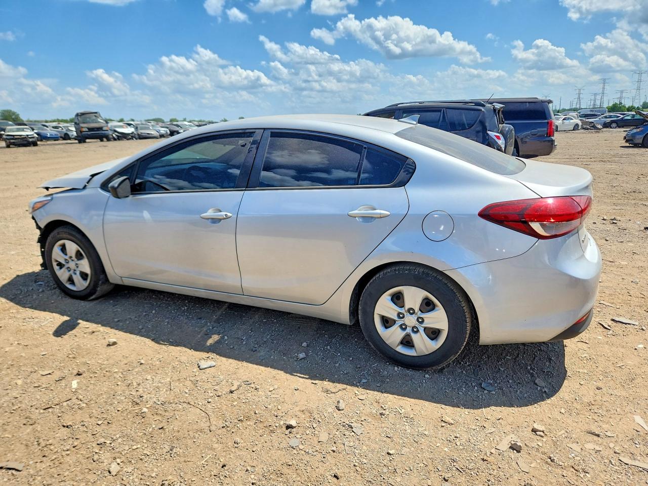 2017 KIA FORTE LX — снимка 2