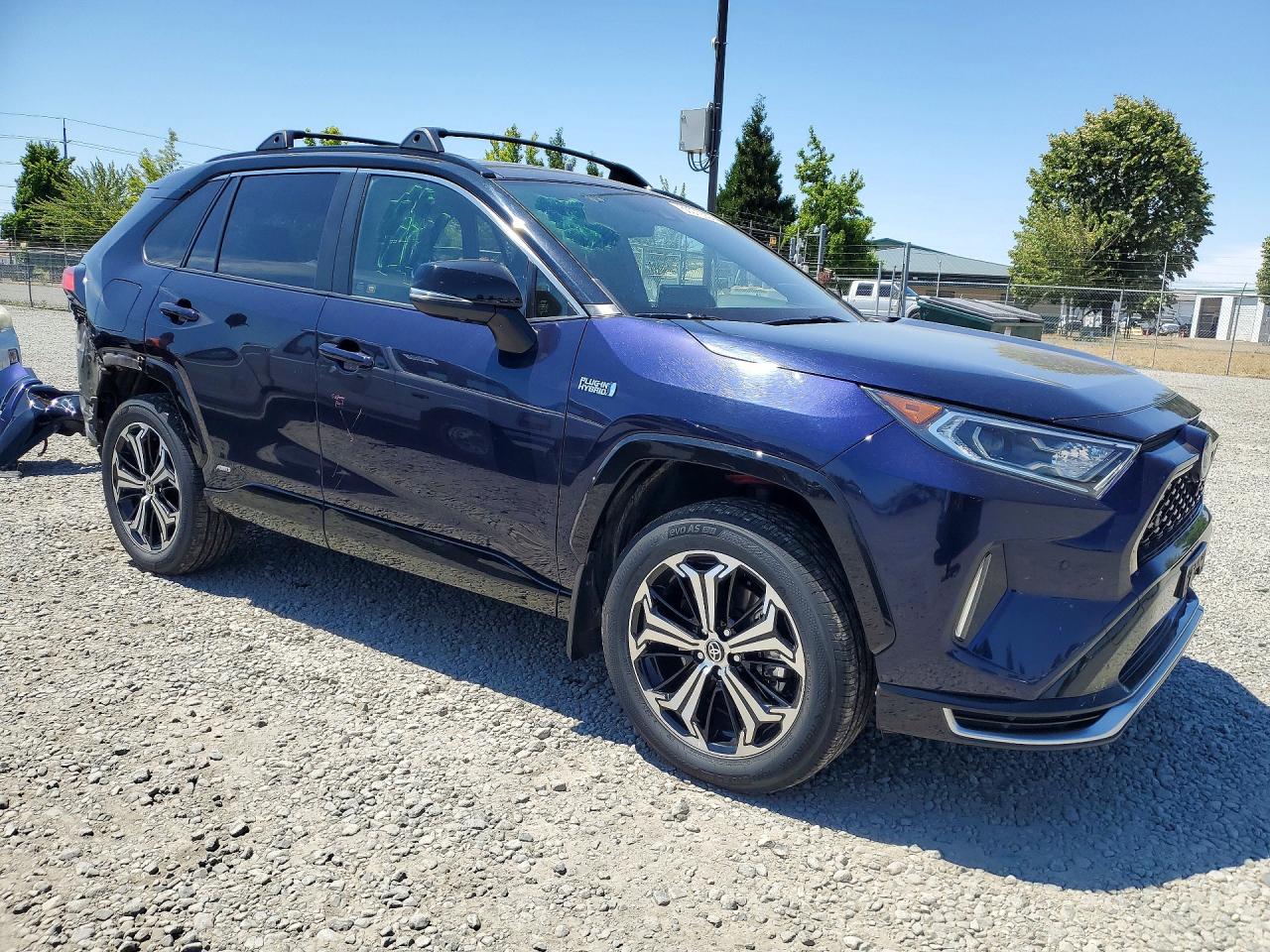 2021 TOYOTA RAV4 PRIME XSE — снимка 4