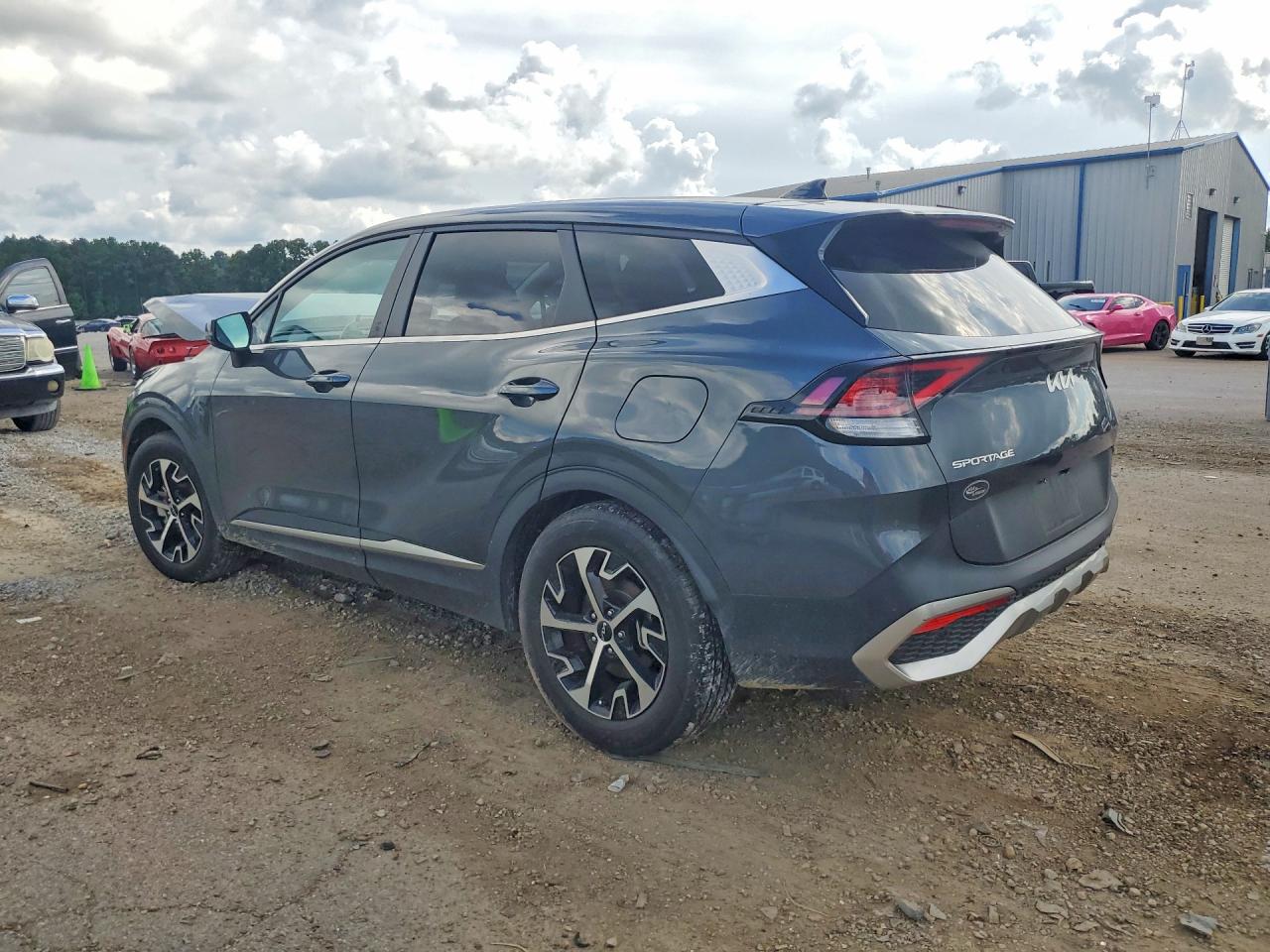 2023 KIA SPORTAGE EX — снимка 2