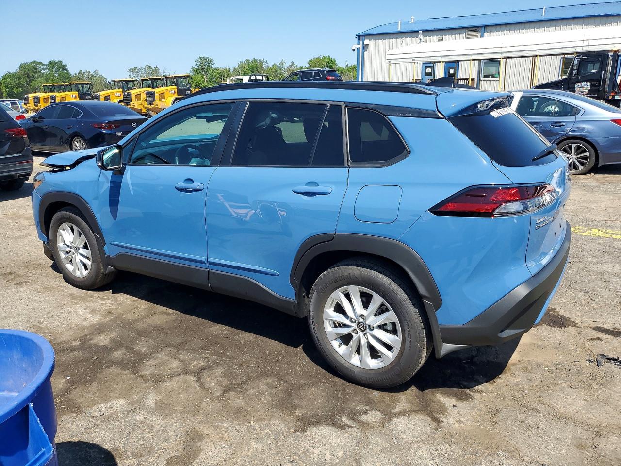 2026 TOYOTA COROLLA CROSS LE — снимка 2