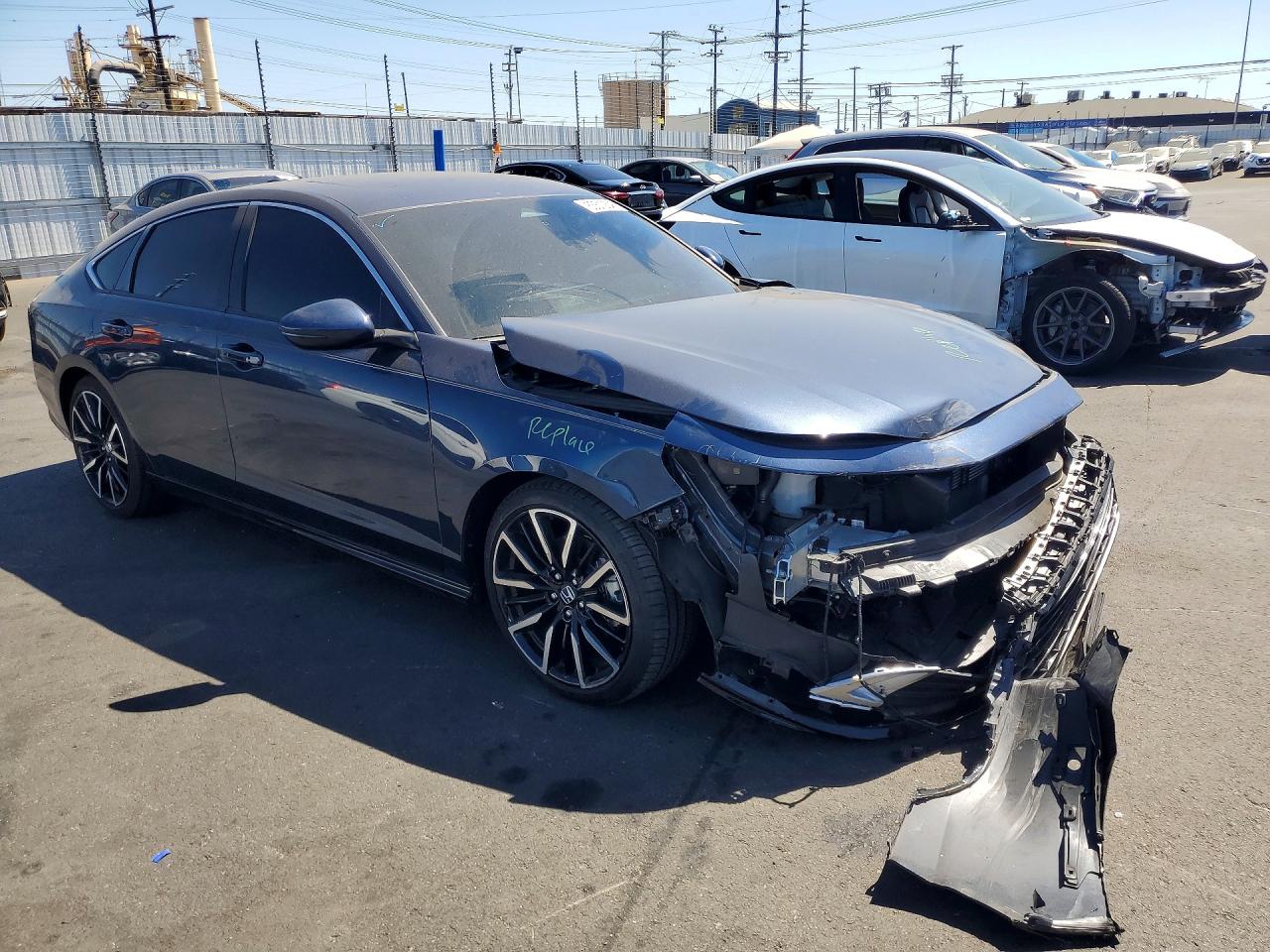 2025 HONDA ACCORD TOURING HYBRID — снимка 4