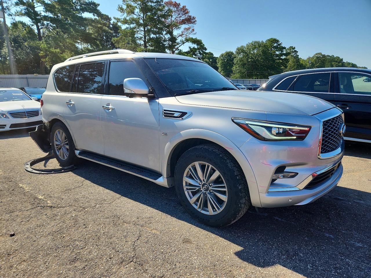 2019 INFINITI QX80 LUXE — снимка 4