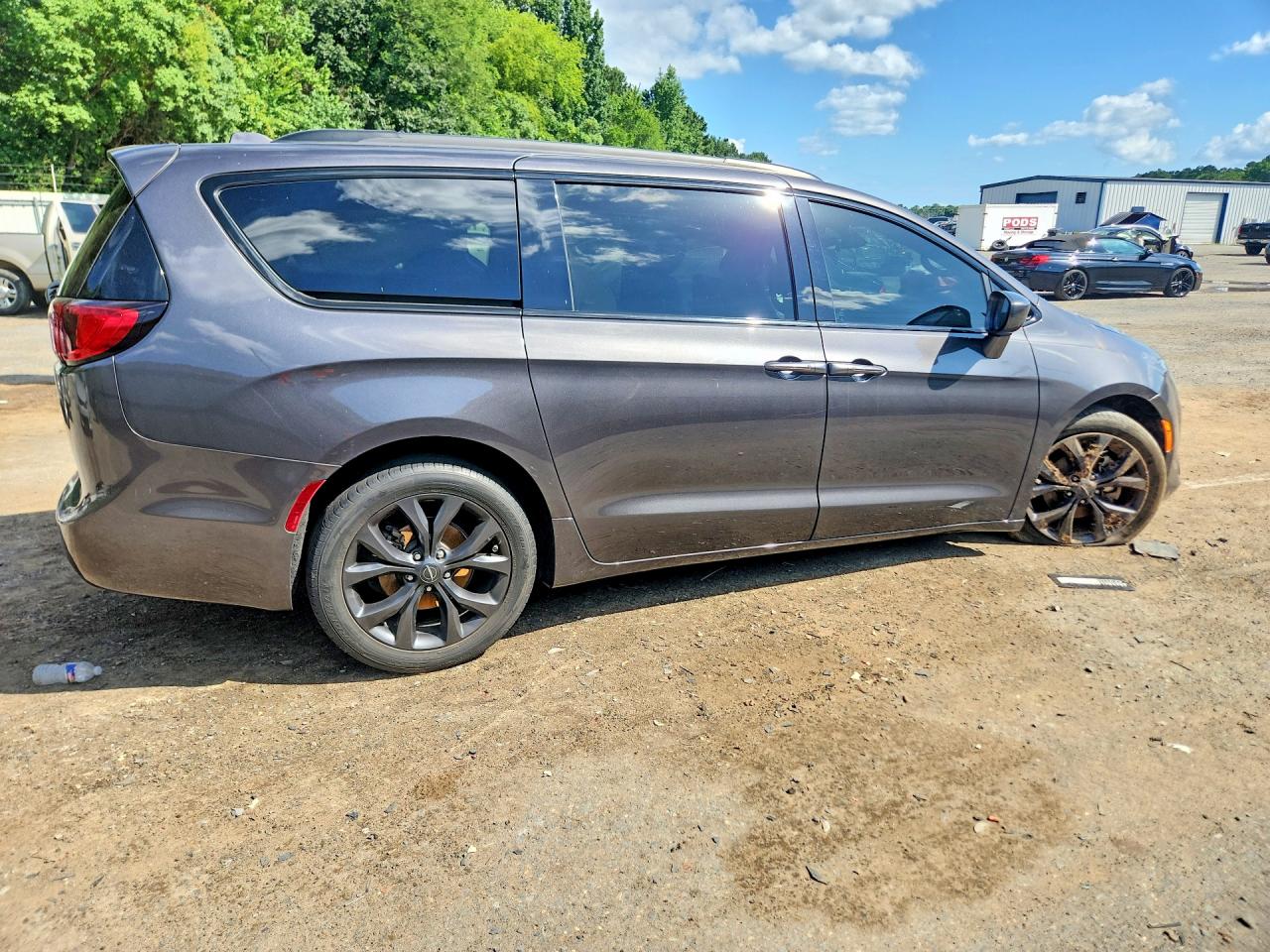 2020 CHRYSLER PACIFICA TOURING L PLUS — снимка 3