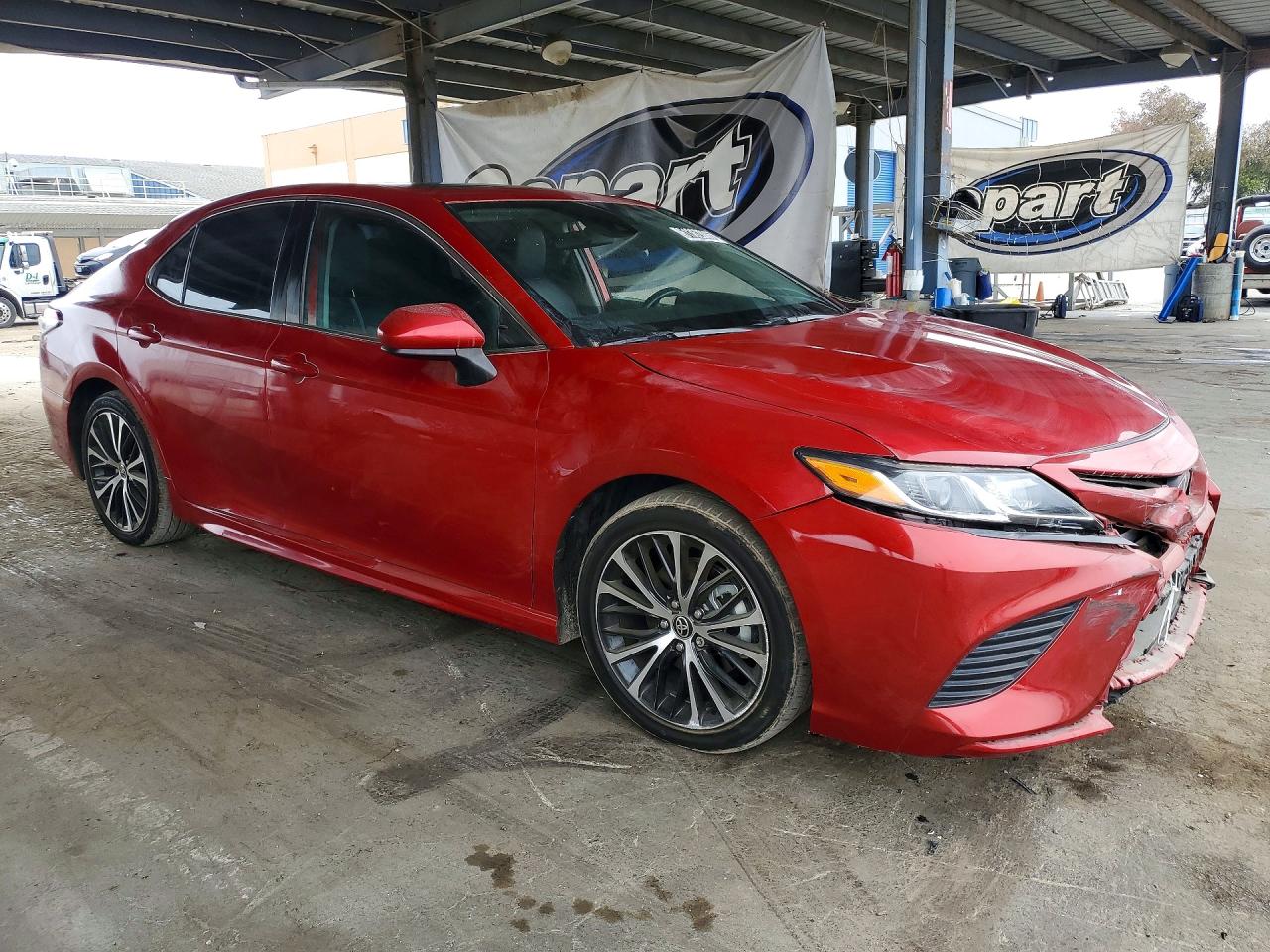 2020 TOYOTA CAMRY SE — снимка 4