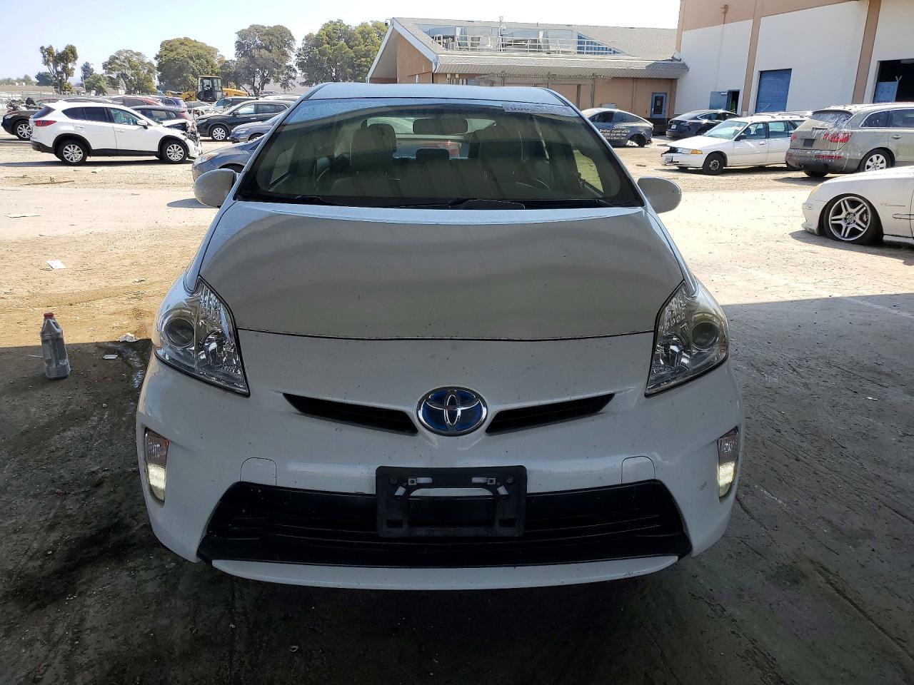 2015 TOYOTA PRIUS TWO — снимка 5