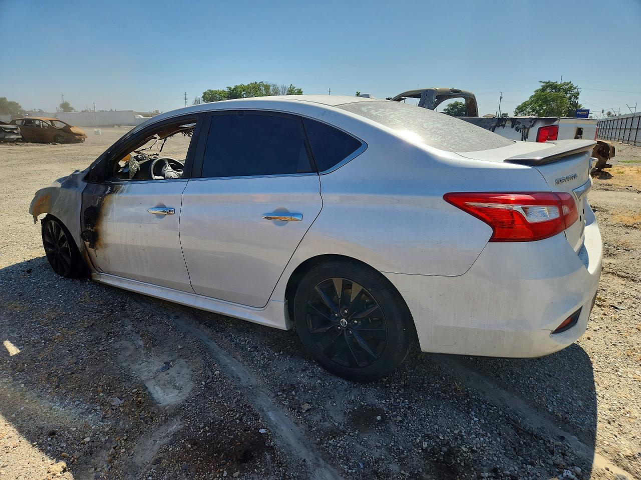2017 NISSAN SENTRA SR — снимка 2