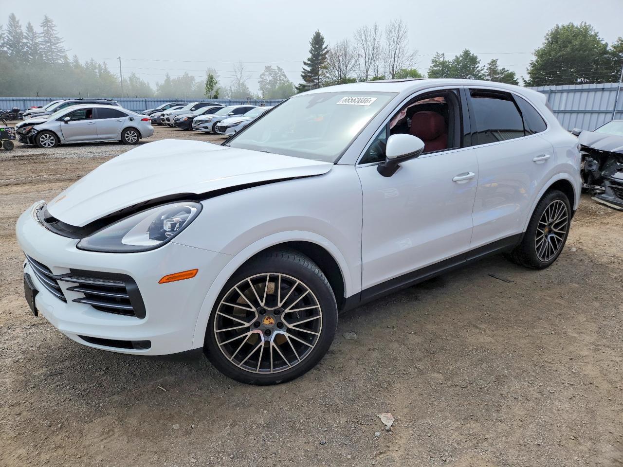 2022 PORSCHE CAYENNE