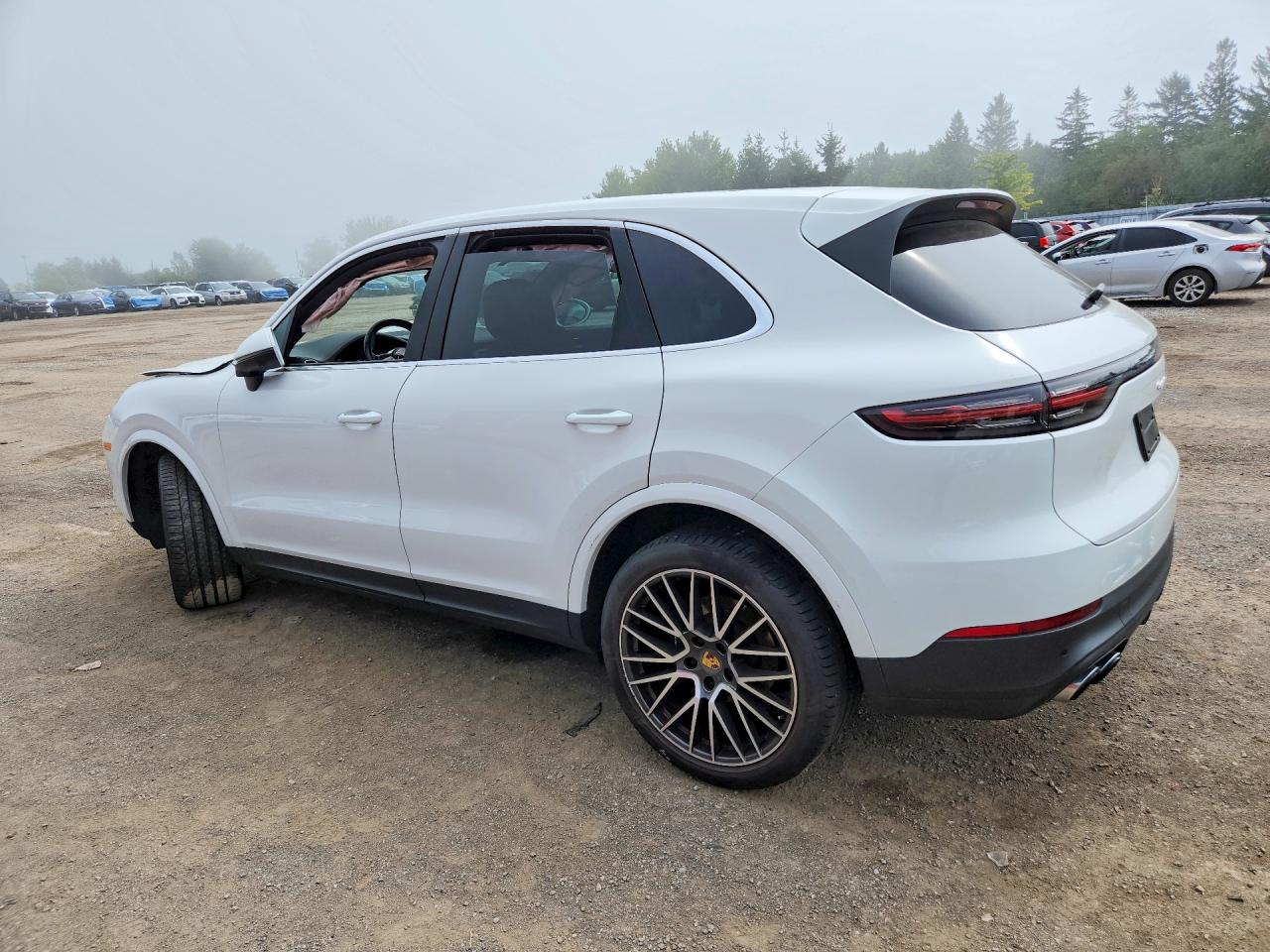 2022 PORSCHE CAYENNE — снимка 2