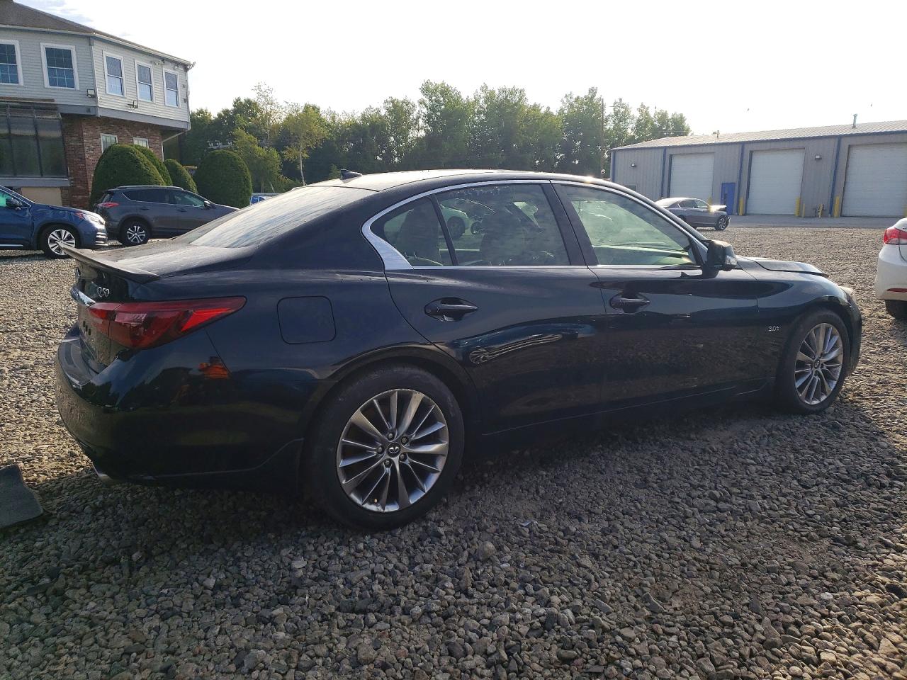 2018 INFINITI Q50 3.0T LUXE — снимка 3