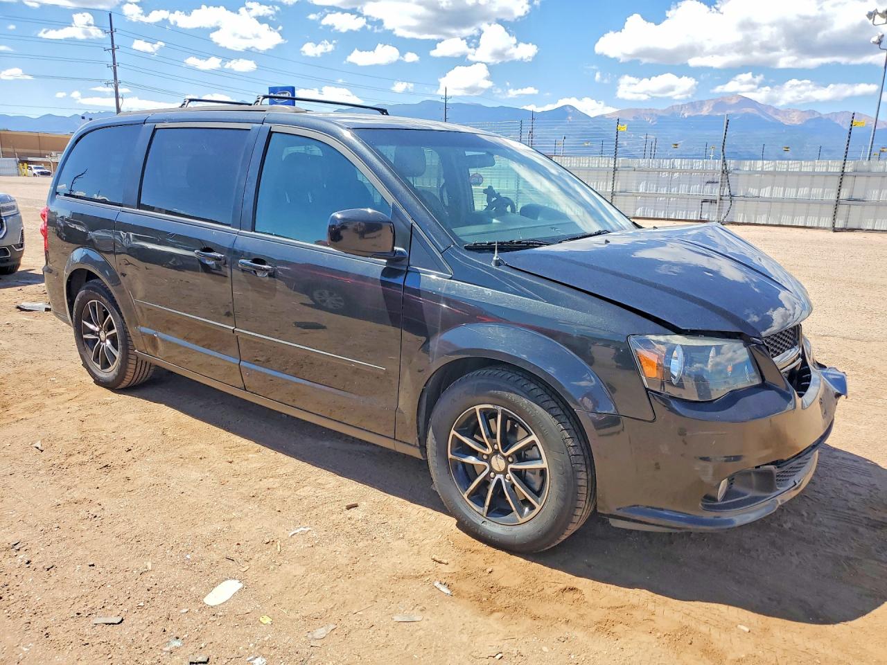 2016 DODGE GRAND CARAVAN R/T — снимка 4