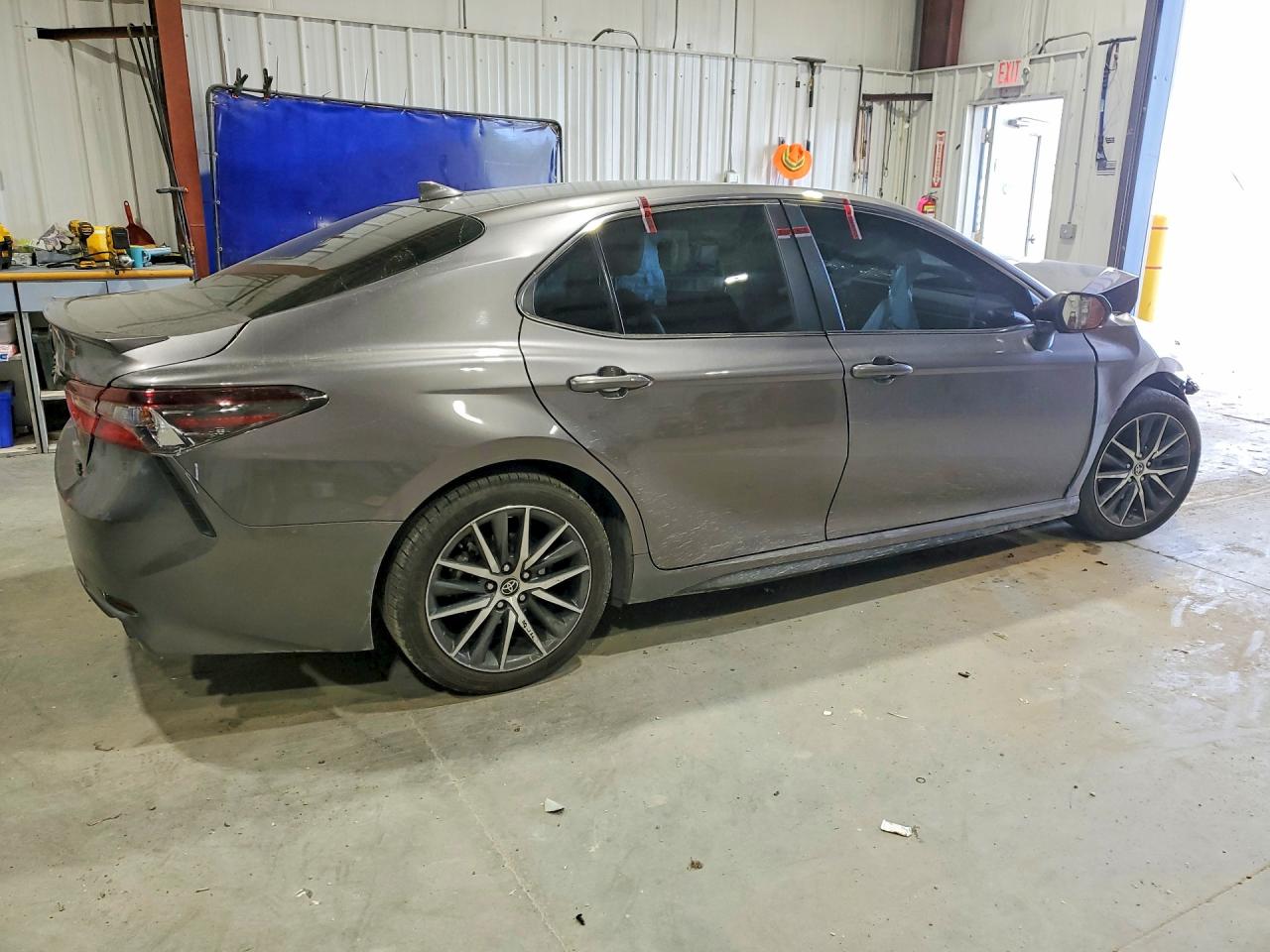 2023 TOYOTA CAMRY SE — снимка 3