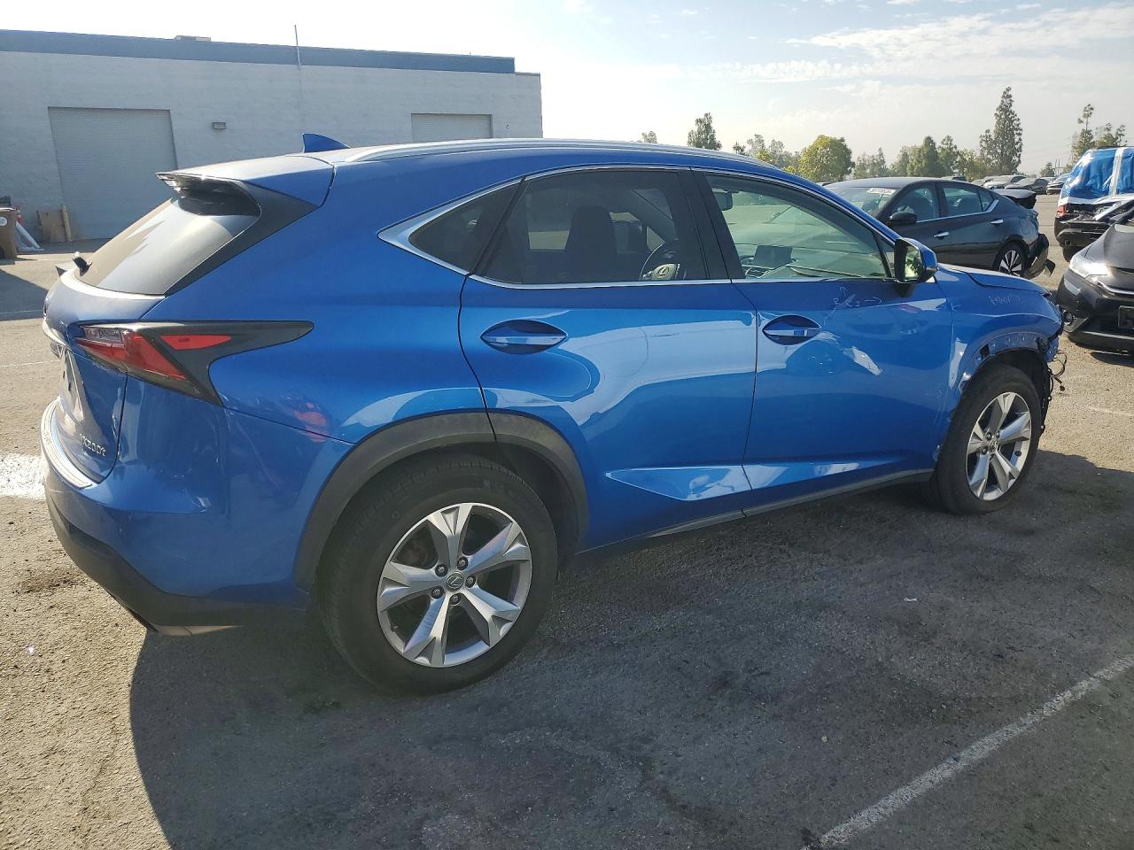 2017 LEXUS NX 200T BASE — снимка 3