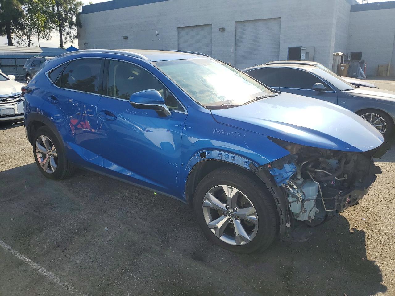 2017 LEXUS NX 200T BASE — снимка 4
