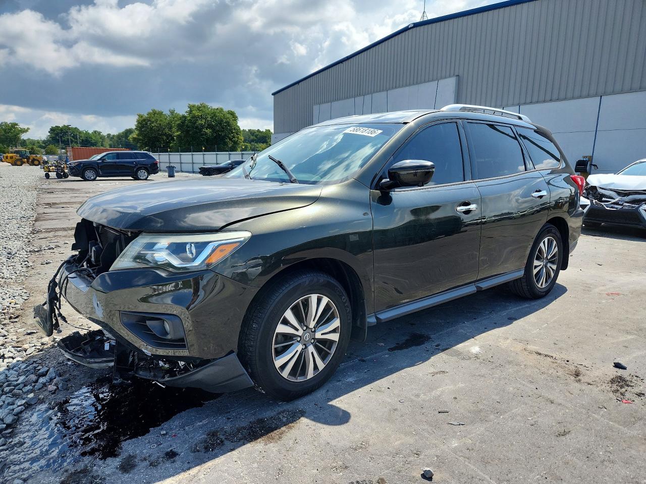 2017 NISSAN PATHFINDER SL