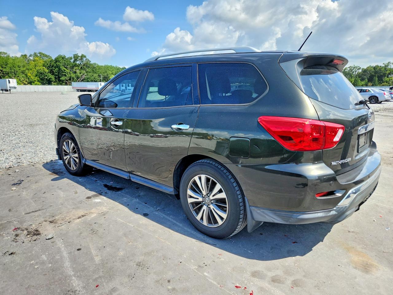 2017 NISSAN PATHFINDER SL — снимка 2
