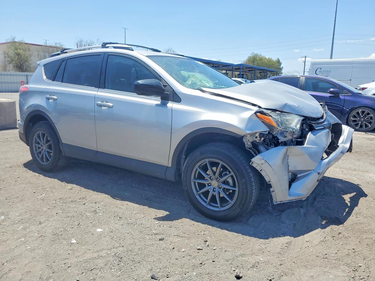 2018 TOYOTA RAV4 LE — снимка 4