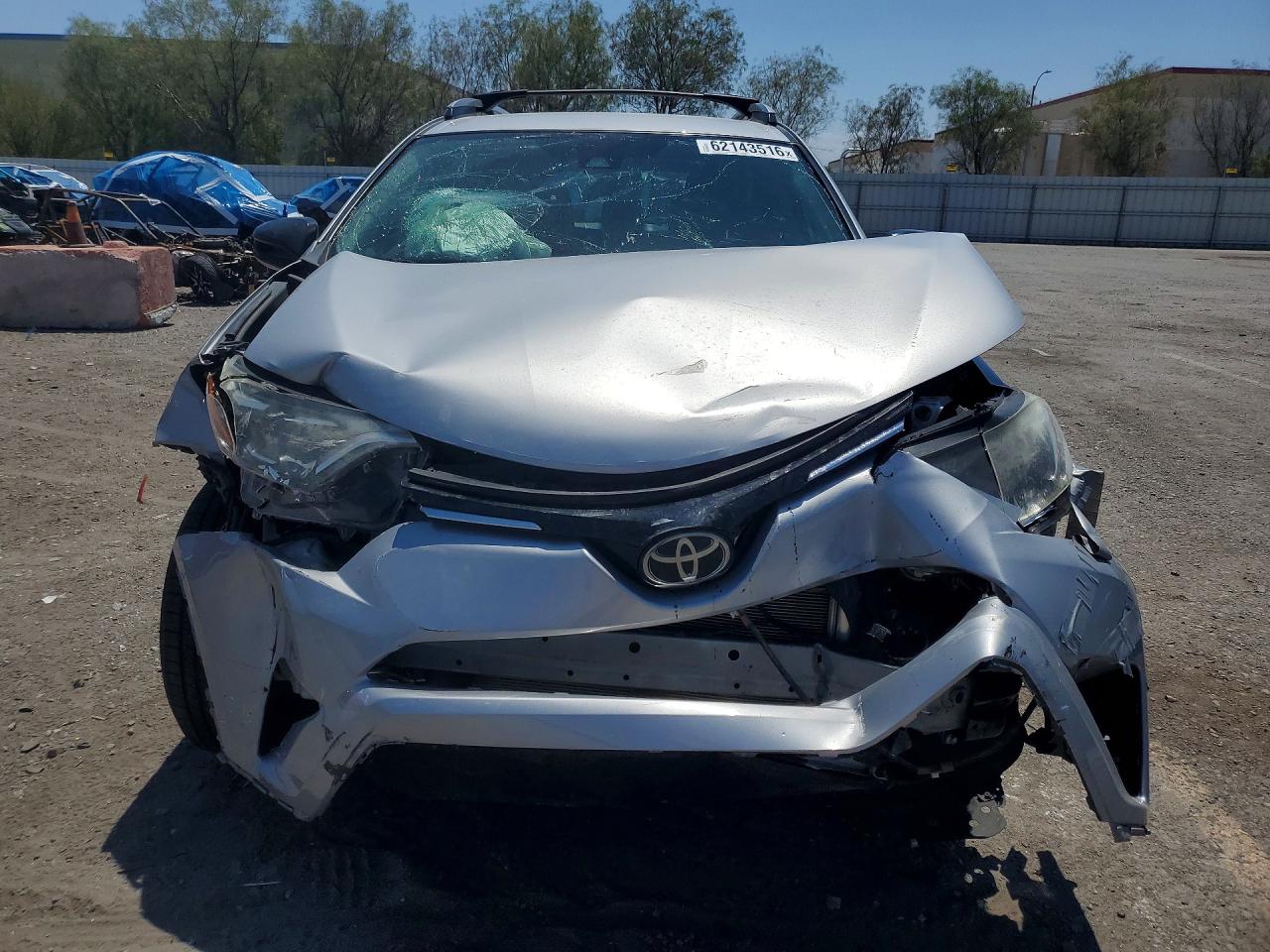 2018 TOYOTA RAV4 LE — снимка 5