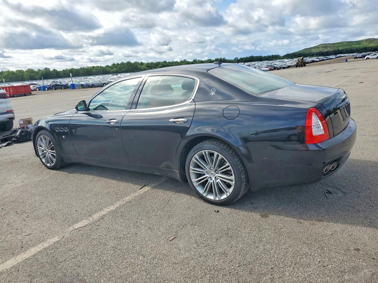 2010 MASERATI QUATTROPORTE S — снимка 2