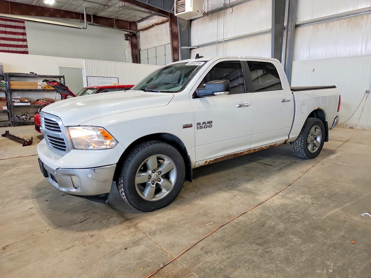 2016 RAM 1500 SLT