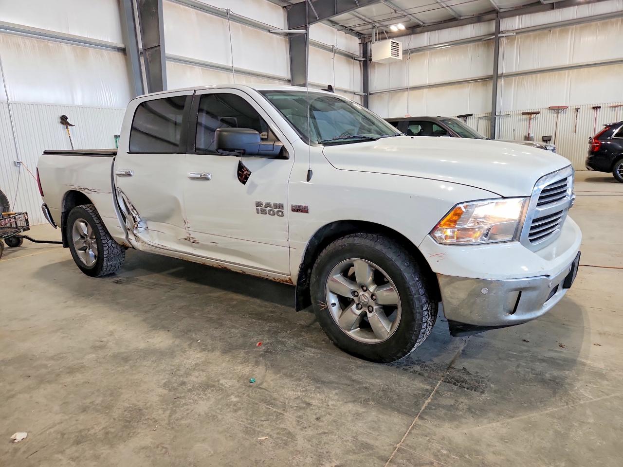 2016 RAM 1500 SLT — снимка 4